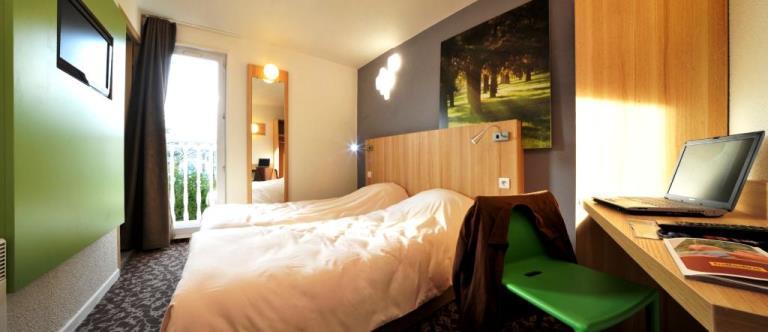 Enzo Hotels Trappes By Kyriad Direct Eksteriør billede